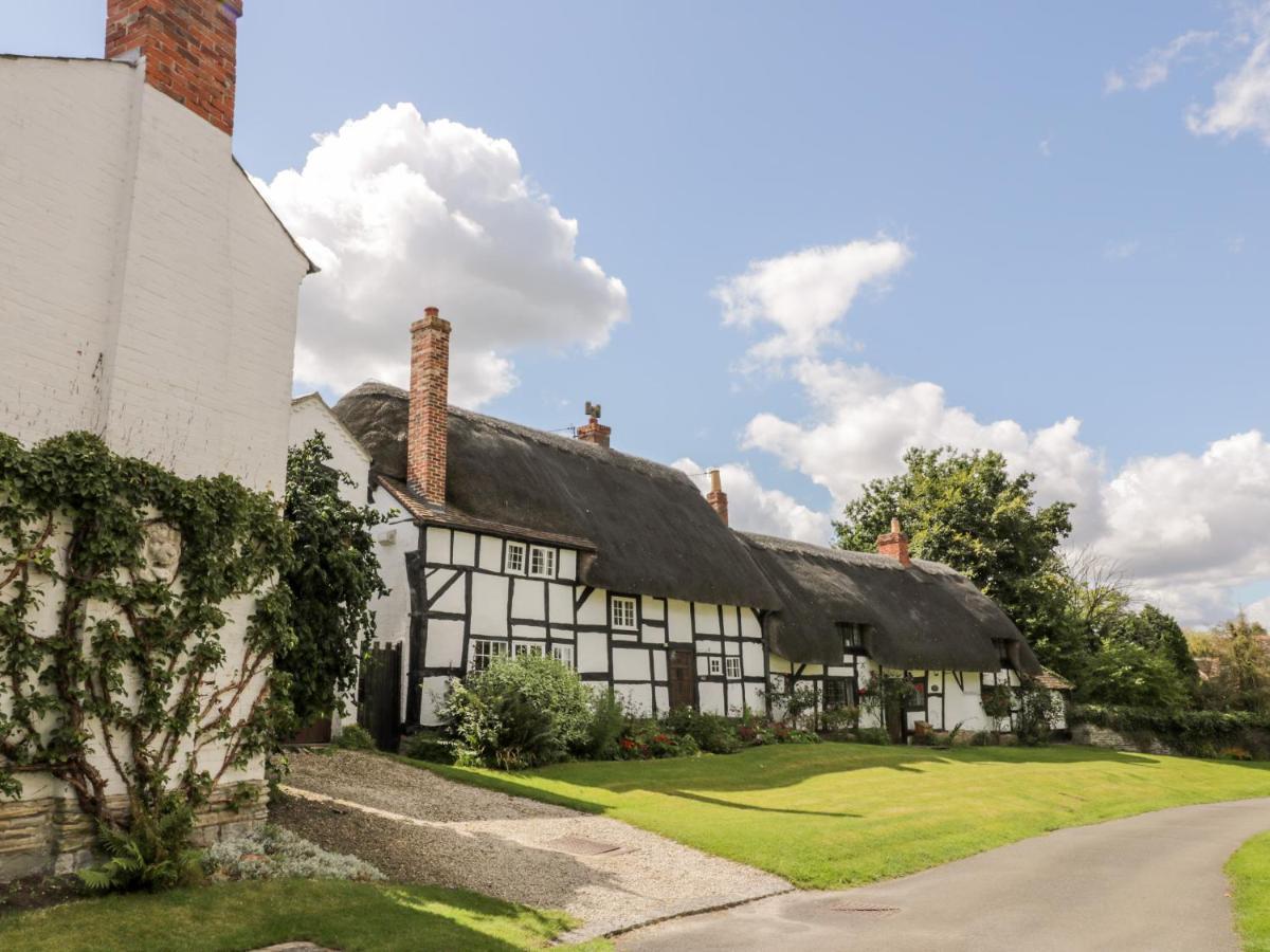 Walnut Cottage Stratford-upon-Avon Exterior photo